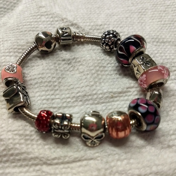 SOLD....Pandora bracelet - Picture 1 of 8